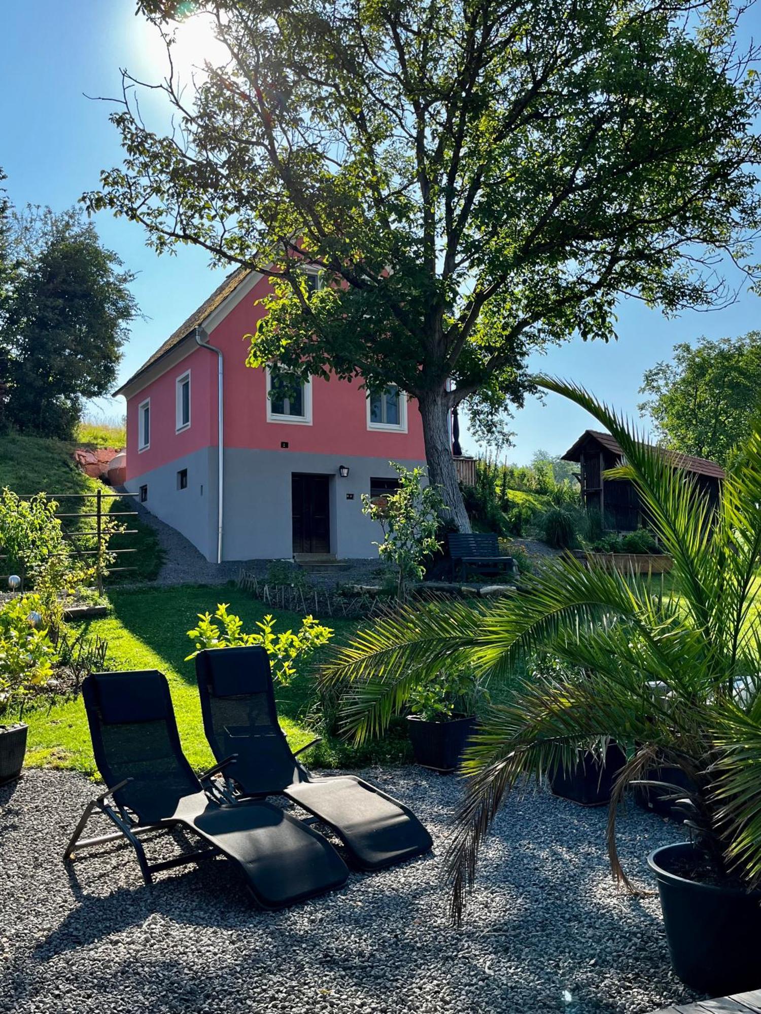 Ferienhaus Thonjoergl Gnas Dış mekan fotoğraf